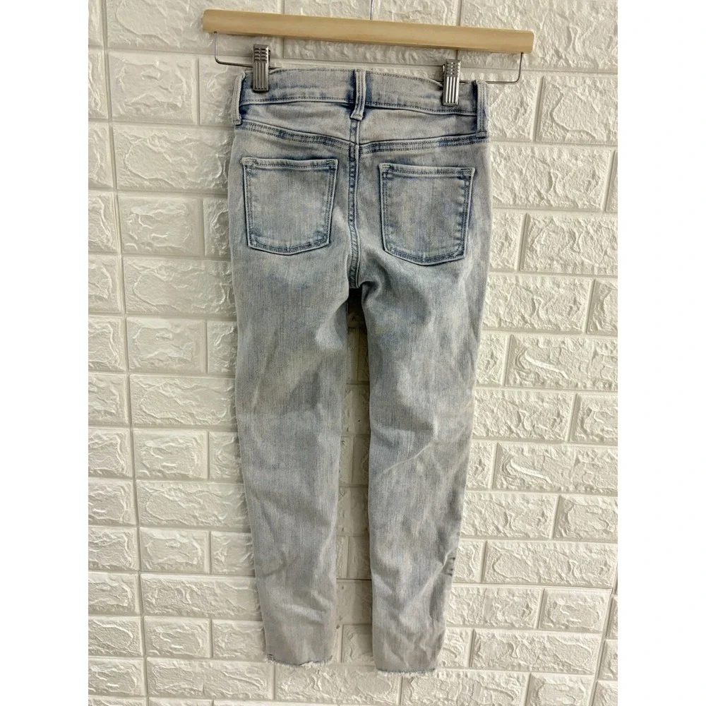 OLD NAVY GIRLS JEANS SIZE 10 BALLERINA JEGGINGS LIGHT WASH DENIM RAW‎ HEM